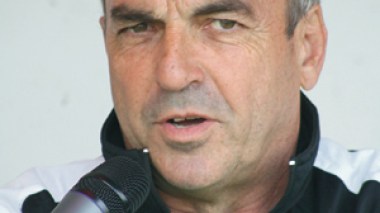 FAF wants Alain Michel as Algeria coachâ€™s assistant