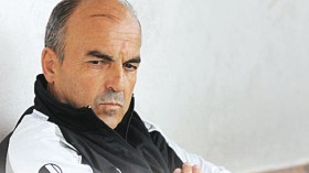 ميشال: مسيرو المولودية أخلفوا وعدهم ويريدون خفض راتبي