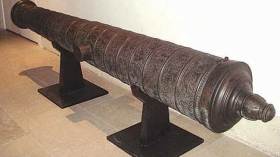 العثور‭ ‬على‭ ‬مدفع‭ ‬قد‭ ‬يعود‭ ‬إلى‭ ‬العهد‭ ‬العثماني‭ ‬بأعالي‭ ‬بوزريعة