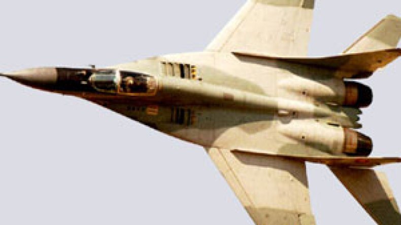 7 سنوات سجنا “للمحتال “على وزارة الدفاع بطائرات “ميغ29 “المغشوشة