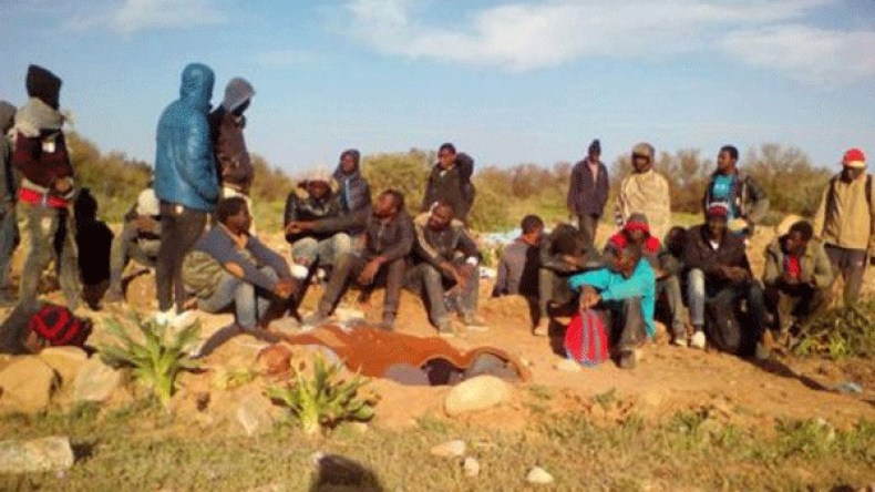 المغرب يجترّ  حادثة لاجئي سوريا بلفيف إفريقي!