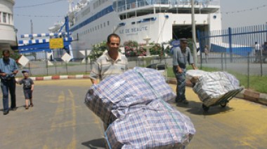 Plus d’un million d’algériens ont voyagé à l’étranger en 6 mois