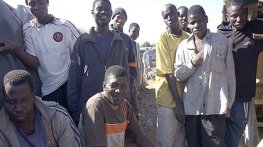 Les migrants sub-sahariens transmettent 10 dangereuses maladies vers l’Algérie