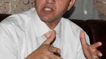 أقل من ثورة، أكبر من انتفاضة..