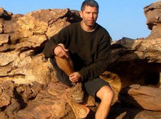 Kidnapped Austrian tourist's family can not pay ransom