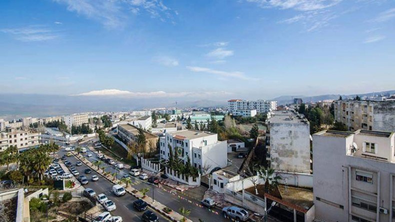 نساء يغلقن مقر بلدية ميلة للمطالبة بالماء