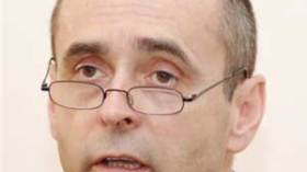 مينار يستنكر استنطاق علي فضيل ويؤيد مبادرة سفينة غزّة