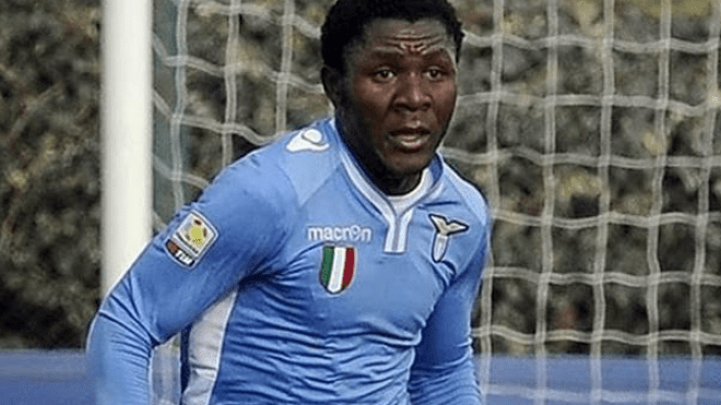 لاعب إفريقي مشكوك في عمره يصنع الحدث في إيطاليا