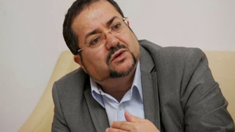 مناصرة يتساءل عن تأخر إعلان السلطة نتائج المشاورات حول الدستور