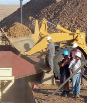 Mines d’or d'Amesmessa : les travailleurs appellent l'Etat à intervenir