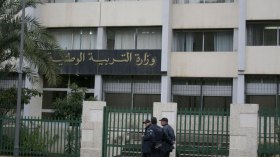 رخصة استثنائية لترقية مستخدمي التربية ودفع مستحقاتهم المتأخرة
