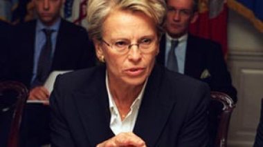 Algerian lawyer wins the battle against a French Minister