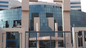 عجز التحصيل الضريبي يهدد أجور الجزائريين