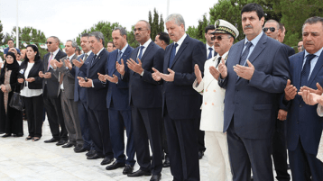 الوزراء وزكاة “العُشُر”