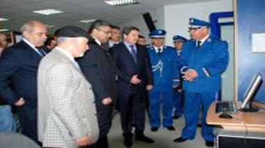 Le ministre libyen de l’Intérieur visite l’École supérieure de police