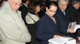 دور  النشر  السويسرية  تهدي  ما  يتبقى  من  800  عنوان    للجزائر