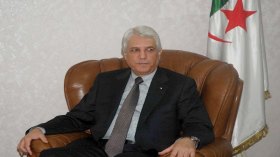 الطيب لوح: الإتجار بالمخدرات يهدد ديمقراطية وأمن الدول
