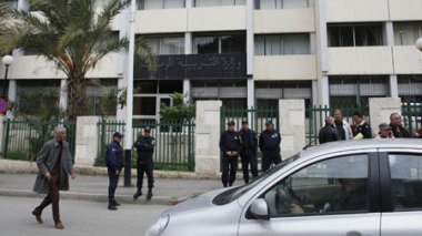 Cinq dossiers explosifs attendent le ministère de l’Education!
