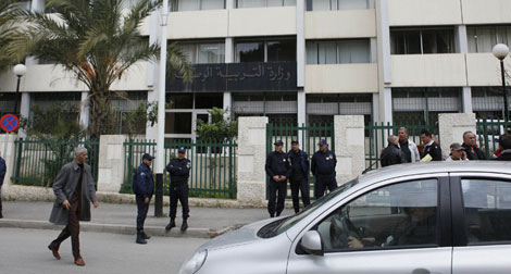 Cinq dossiers explosifs attendent le ministère de l’Education!