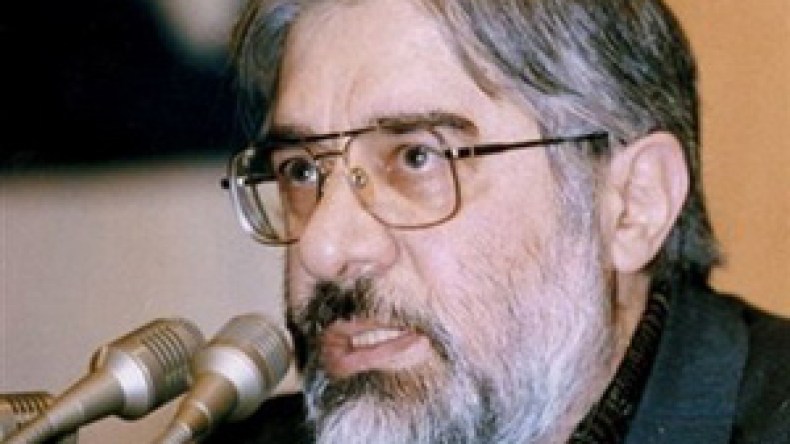 موسوي سيطلق “جبهة سياسية” في إيران