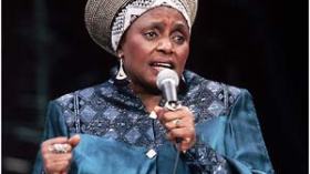 “بومدين منح الجنسية الجزائرية لمريم مكيبا بحضوري”