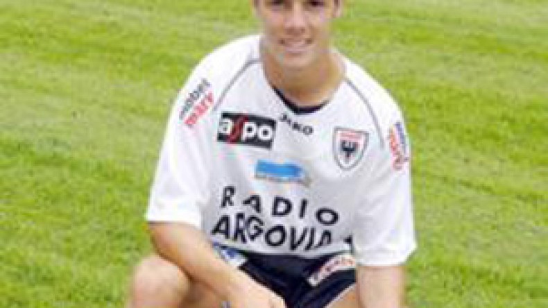 فراج  يرسم  صعوده  إلى  القسم  الأول  في  فرنسا