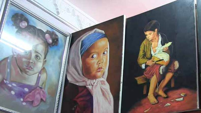 رابح جعدي من البويرة رسام عصامي موهوب برتبة بطال