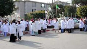 تحفيزات مالية إضافية للأطباء الخواص للالتحاق بنظام التعاقد