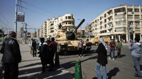 مصر: الجيش يطوق القاهرة تأهباً لـ”جمعة الشهداء”