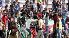 كارثة الشغب في المغرب: 3 قتلى و54 جريحا!