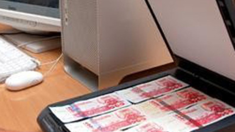 حجز 10 ملايين سنتيم مزورة وتوقيف صاحبها متلبسا بالبنك الوطني الجزائري بعنابة