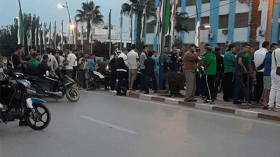 أنصار الموب يطالبون بإطلاق سراح المعتقلين ويهددون بالتصعيد