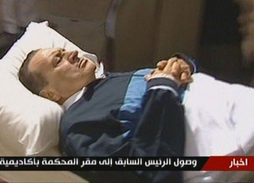 Tantaoui : ” Moubarak n'a jamais demandé à l'armée de tirer sur la foule”