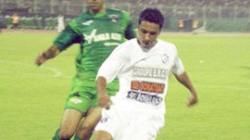 زكري يدافع عن نفسه والموك تقدم تقريرا ضد الحكم فرج