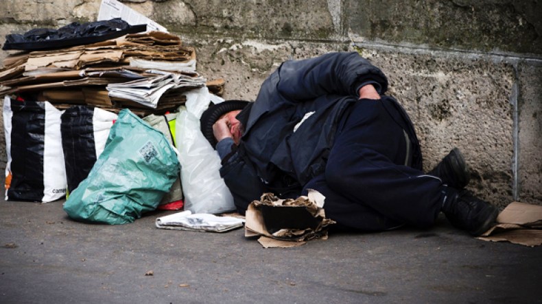 سلطات الأخضرية تنقل المشردين إلى مراكز إيواء مختصة