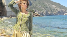 تشكيلة فاخرة من “الكراكو” المرصع بالأحجار الكريمة