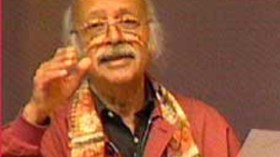 مظفر النواب.. الشاعر الذي هرّبته الجزائر من الاغتيال