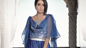 اطلالات أنيقة تجمع بين التقليدي والعصري