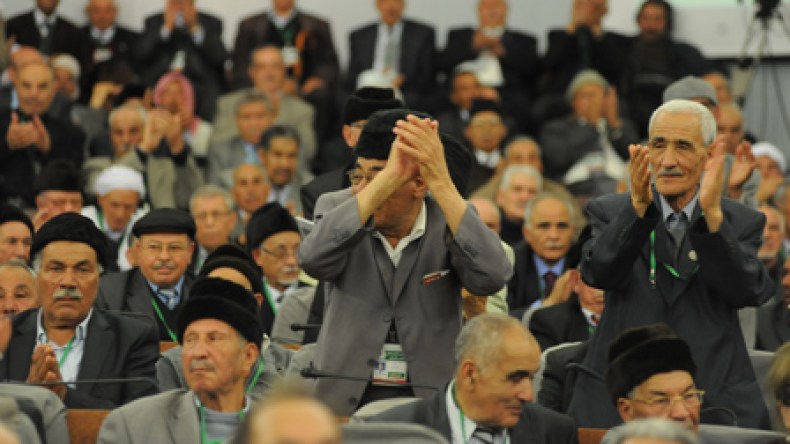 منظمة المجاهدين تتجاهل ملف تجريم الاستعمار