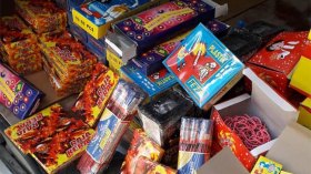 حجز 182 ألف وحدة من المفرقعات مهربة في خنشلة