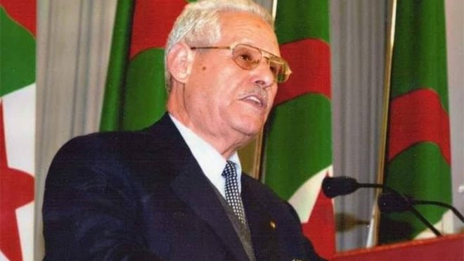 المجاهد نقيب المحامين السابق محمد مهري في ذمة الله