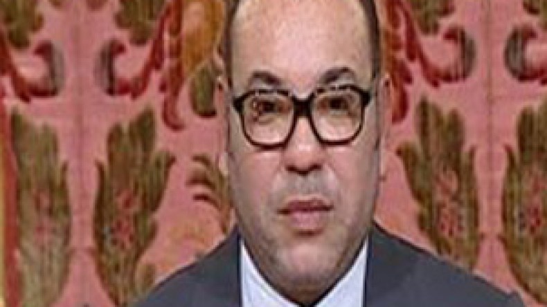 محمد السادس يتنازل عن جزء من صلاحياته استجابة لمطالب الشارع