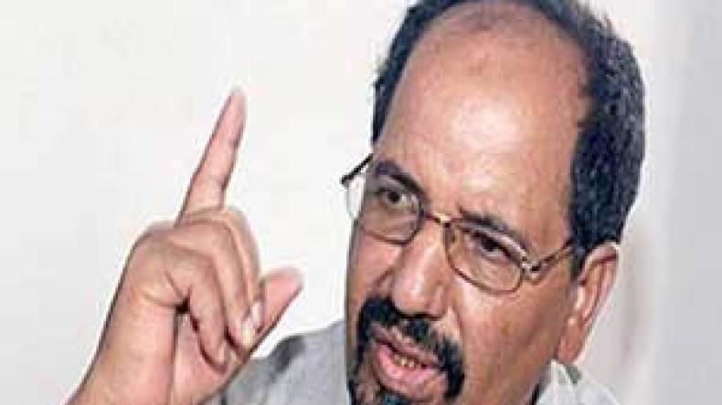 محمد عبد العزيز يطالب الاتحاد الأوروبي بالضغط على المغرب