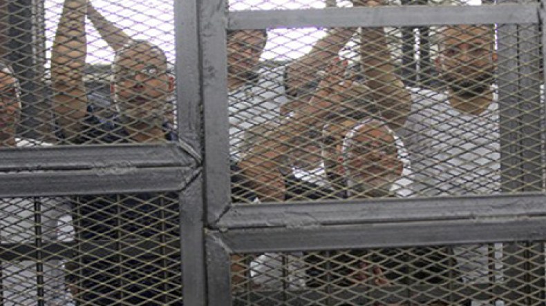 دار الافتاء المصري تتلقى أوراق المرشد وإخوانه بعد رفضها الإعدام