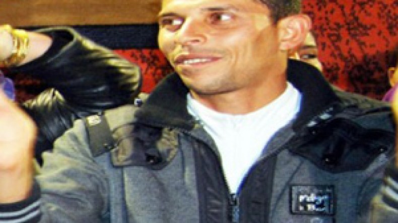 محمد  البوعزيزي  ..  الشاب  البطال  الذي  أسقط  الرئيس  الجنرال !