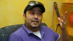 محمد لمين في حوار للشروق:أعامل معاملة كملك في المغرب وأهان في الجزائر