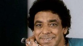 محمد منير سيقود عودة الفنانين المصريين إلى الجزائر في مهرجان تيمقاد