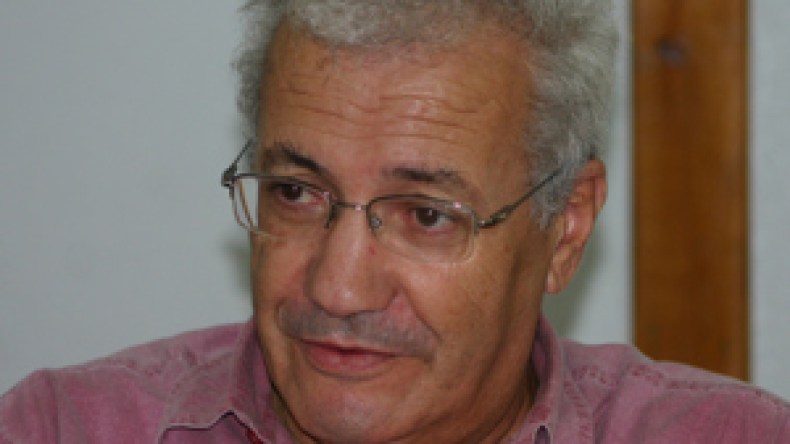 دعاة التغيير يجنون ما زرعته سياسة الملل