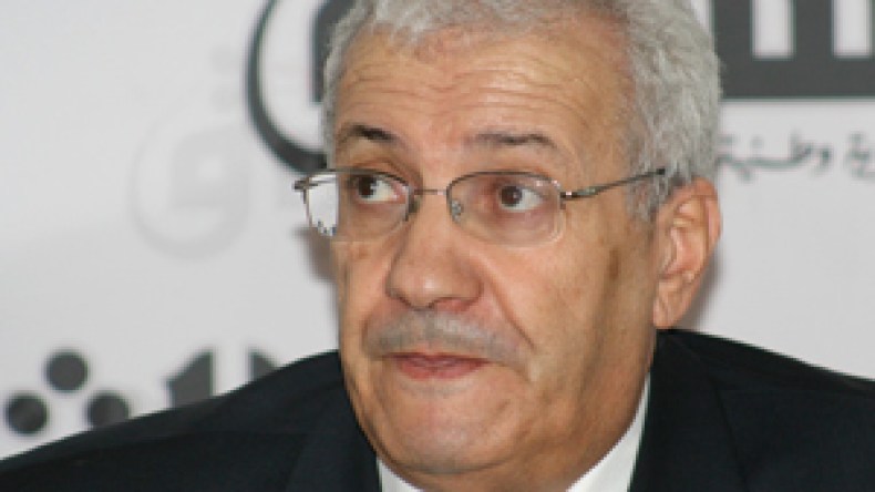 أدعو الجزائريين الى التغيير والثقة في المستقبل