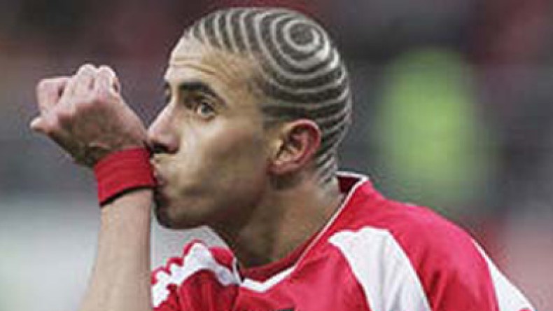 فتاة دانماركية دمرت علاقة زيدان بالمنتخب المصري وبخطيبته مي عز الدين